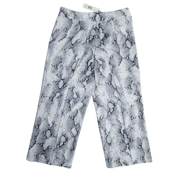 Tahari Snakeskin Print Cropped Wide Leg Pants Size 8 - Picture 3 of 10